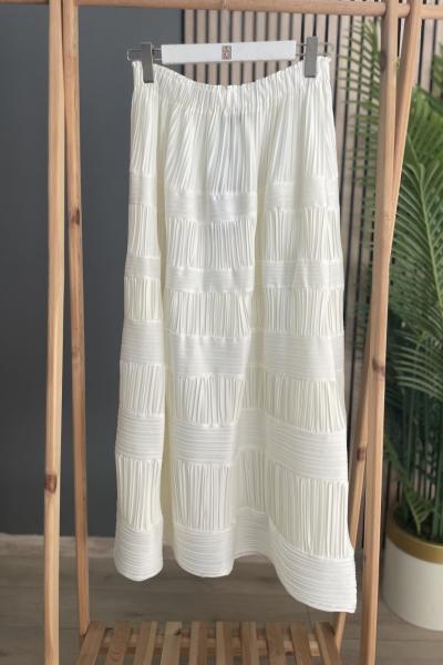 Ceremony Enine ve Boyuna Pilise Etek Ekru