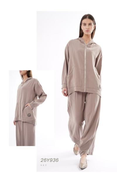 Ceremony 2026 Yaz Kapüşonlu Ve Fermuarlı Cebi Arma Detaylı Pantolonlu Modal Takım Vizon